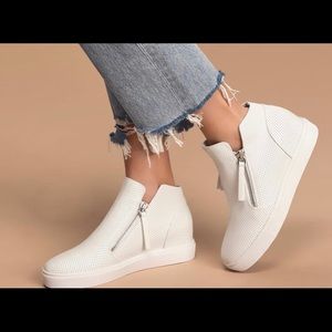 Steve Madden Caliber White Sneakers Size 6.5